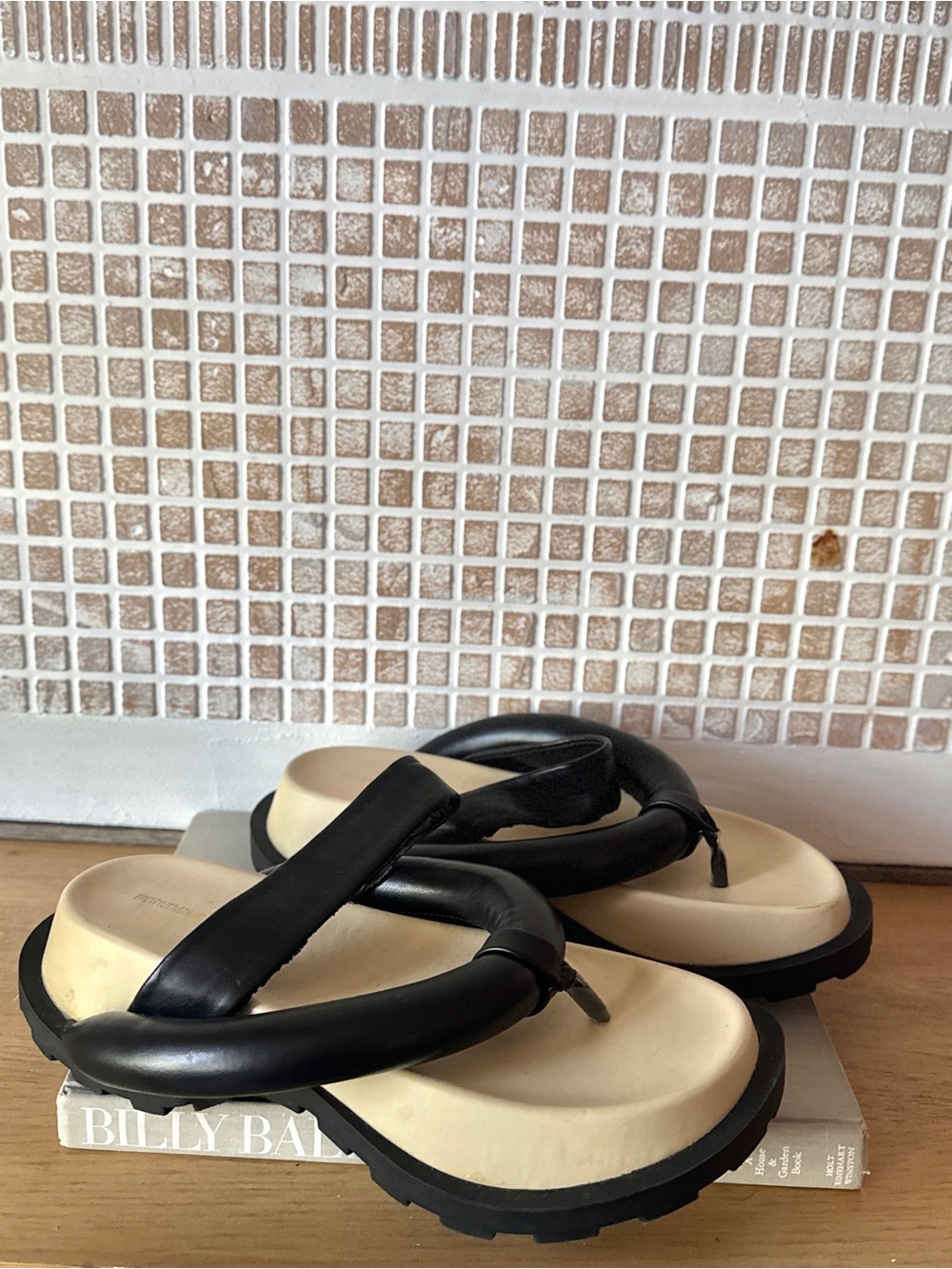 Pretty Little Thing Black and Cream Platform Flip Flop Sandals - Size 7
